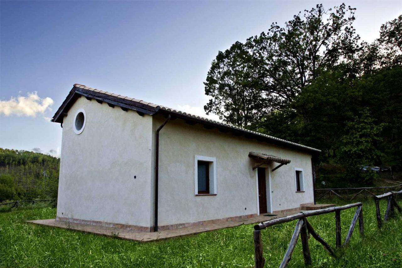 Agriturismo Borgo Serafino Mangone  Luaran gambar