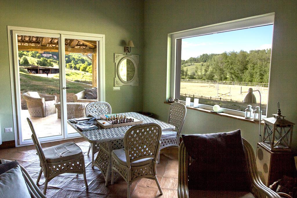 Agriturismo Borgo Serafino Mangone  Bilik gambar